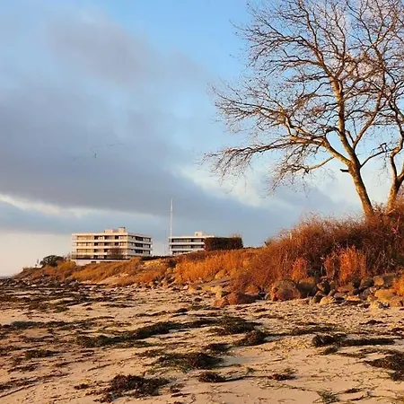 Exclusive Strandvilla Mit Meerblick In * Grossenbrode