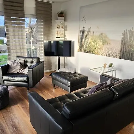 Holiday home Exclusive Strandvilla Mit Meerblick In *